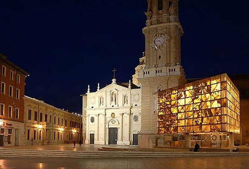 Dos Torres Pilar Suites- Balcones Con Vistas A La Ciudad Saragossa Zewnętrze zdjęcie