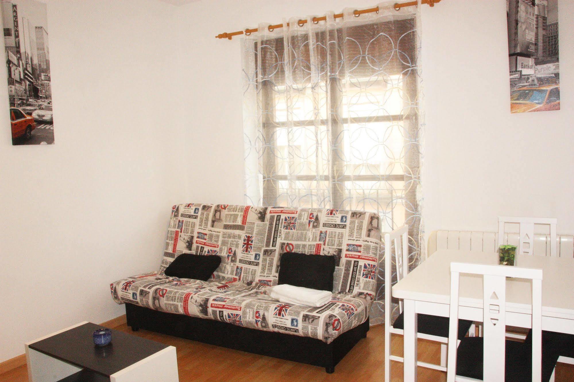 Dos Torres Pilar Suites- Balcones Con Vistas A La Ciudad Saragossa Zewnętrze zdjęcie